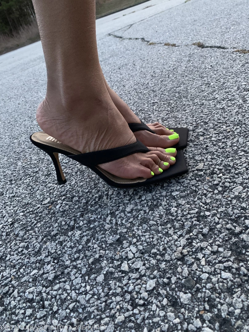 THE FOOT WORSHIP LEGEND [ enjoyyourfetish ] Onlyfans leaked photo 7183336 on Hotleaks.tv