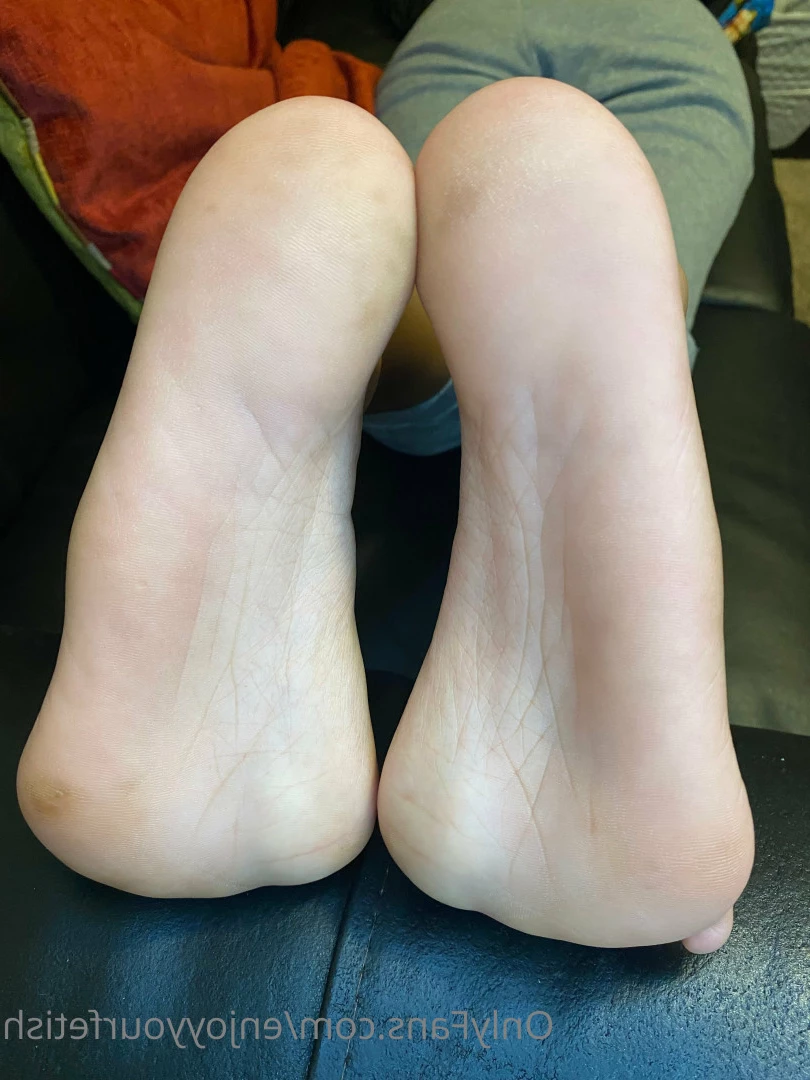 THE FOOT WORSHIP LEGEND [ enjoyyourfetish ] Onlyfans leaked photo 7185700 on Hotleaks.tv