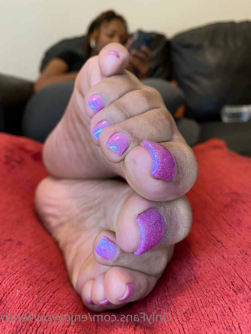 THE FOOT WORSHIP LEGEND [ enjoyyourfetish ] Onlyfans leaked photo 7187424 on Hotleaks.tv