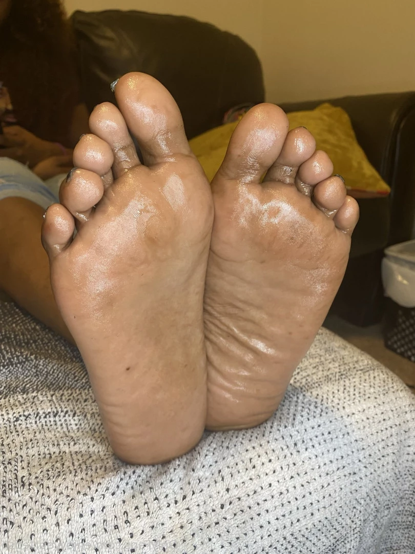 THE FOOT WORSHIP LEGEND [ enjoyyourfetish ] Onlyfans leaked photo 7187501 on Hotleaks.tv