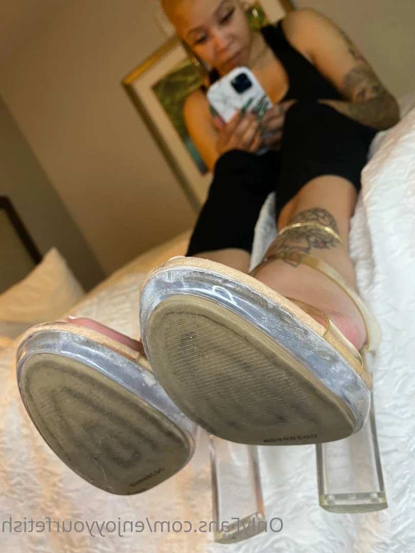 THE FOOT WORSHIP LEGEND [ enjoyyourfetish ] Onlyfans leaked photo 7190824 on Hotleaks.tv