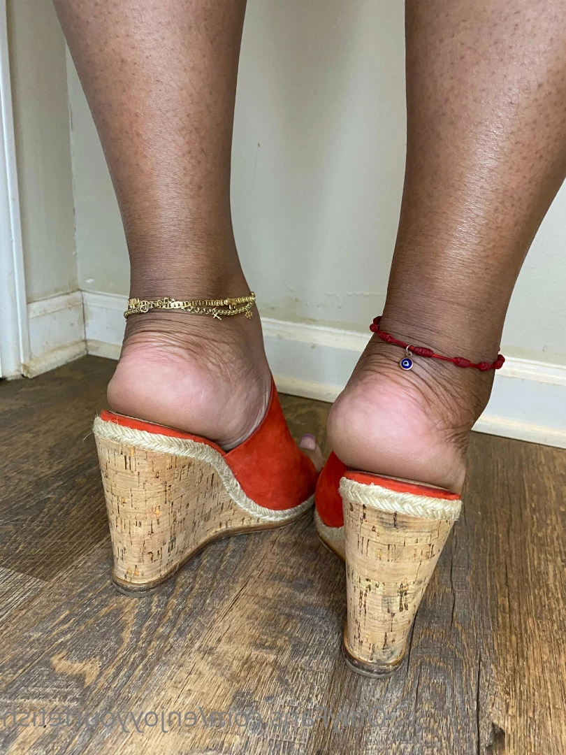 THE FOOT WORSHIP LEGEND [ enjoyyourfetish ] Onlyfans leaked photo 7196748 on Hotleaks.tv