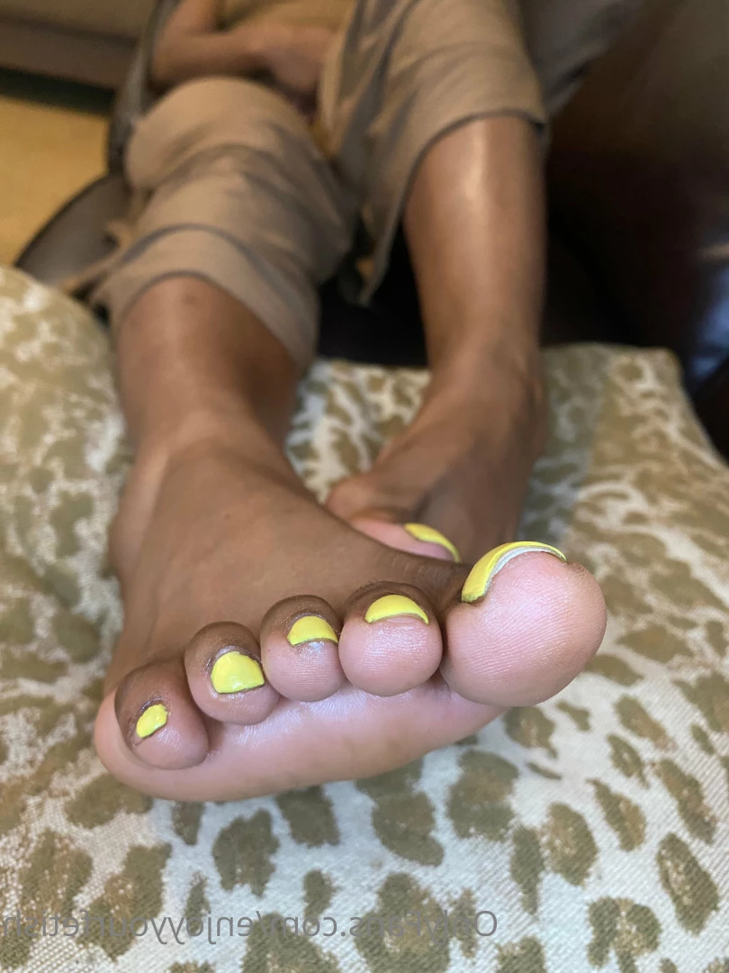 THE FOOT WORSHIP LEGEND [ enjoyyourfetish ] Onlyfans leaked photo 7198377 on Hotleaks.tv