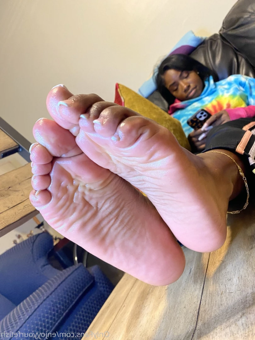 THE FOOT WORSHIP LEGEND [ enjoyyourfetish ] Onlyfans leaked photo 7200466 on Hotleaks.tv