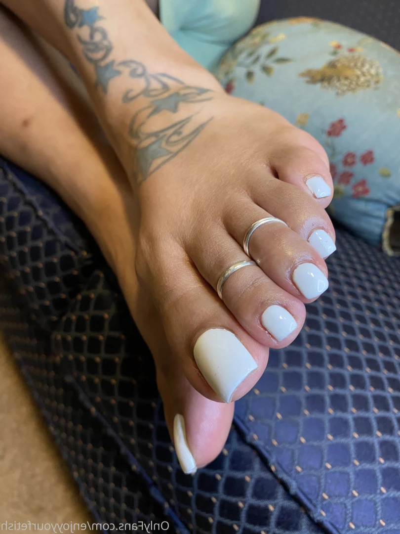 THE FOOT WORSHIP LEGEND [ enjoyyourfetish ] Onlyfans leaked photo 7202300 on Hotleaks.tv