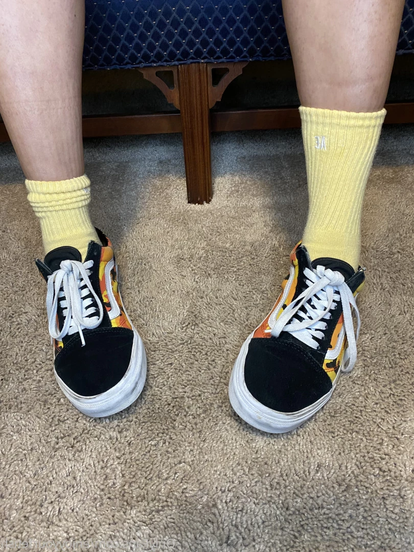 THE FOOT WORSHIP LEGEND [ enjoyyourfetish ] Onlyfans leaked photo 7203897 on Hotleaks.tv