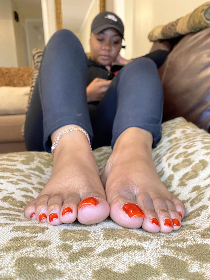 THE FOOT WORSHIP LEGEND [ enjoyyourfetish ] Onlyfans leaked photo 7213024 on Hotleaks.tv