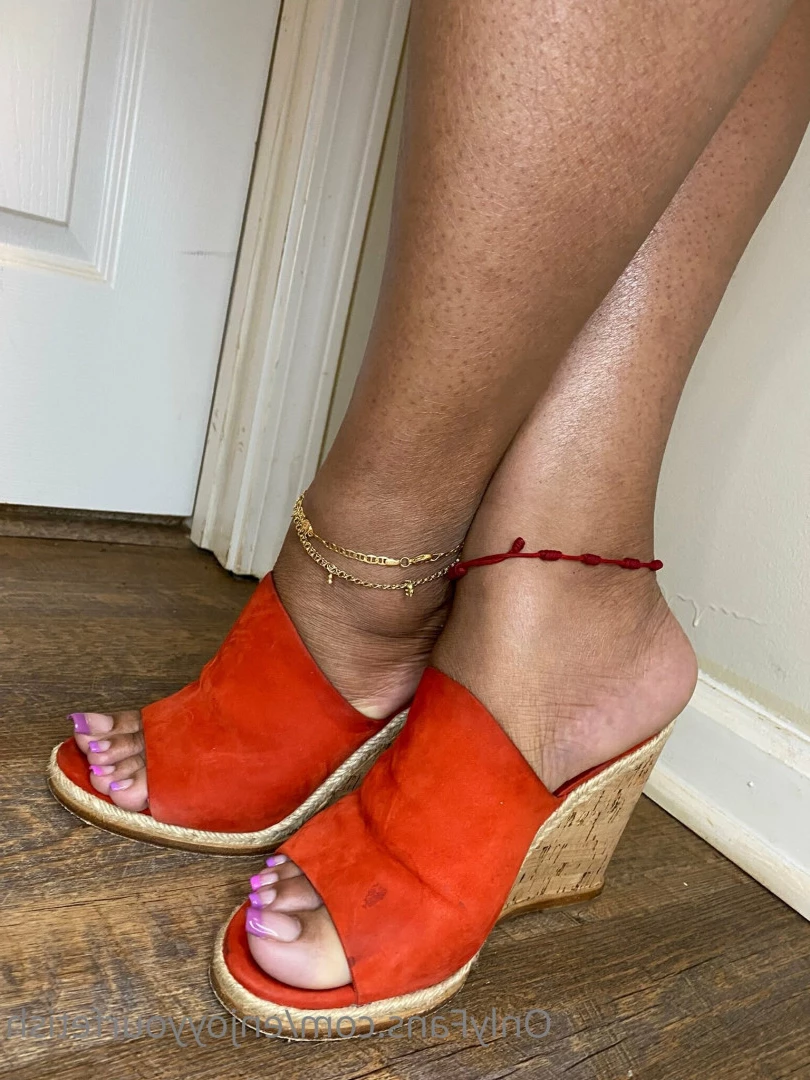 THE FOOT WORSHIP LEGEND [ enjoyyourfetish ] Onlyfans leaked photo 7214991 on Hotleaks.tv