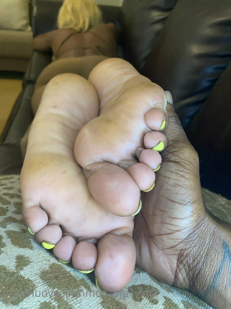 THE FOOT WORSHIP LEGEND [ enjoyyourfetish ] Onlyfans leaked photo 7222076 on Hotleaks.tv