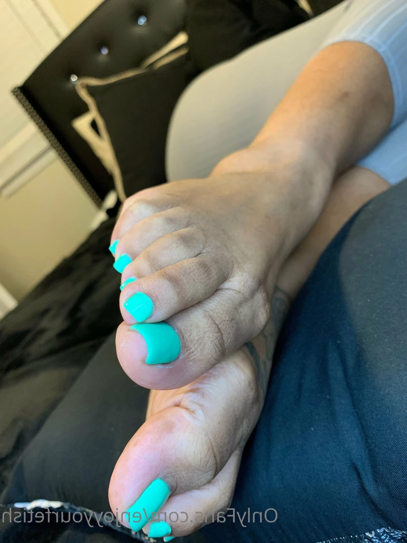 THE FOOT WORSHIP LEGEND [ enjoyyourfetish ] Onlyfans leaked photo 7222811 on Hotleaks.tv