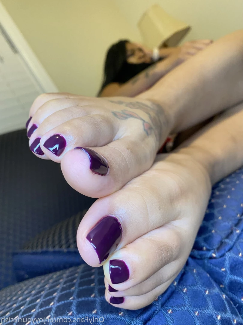 THE FOOT WORSHIP LEGEND [ enjoyyourfetish ] Onlyfans leaked photo 7224326 on Hotleaks.tv