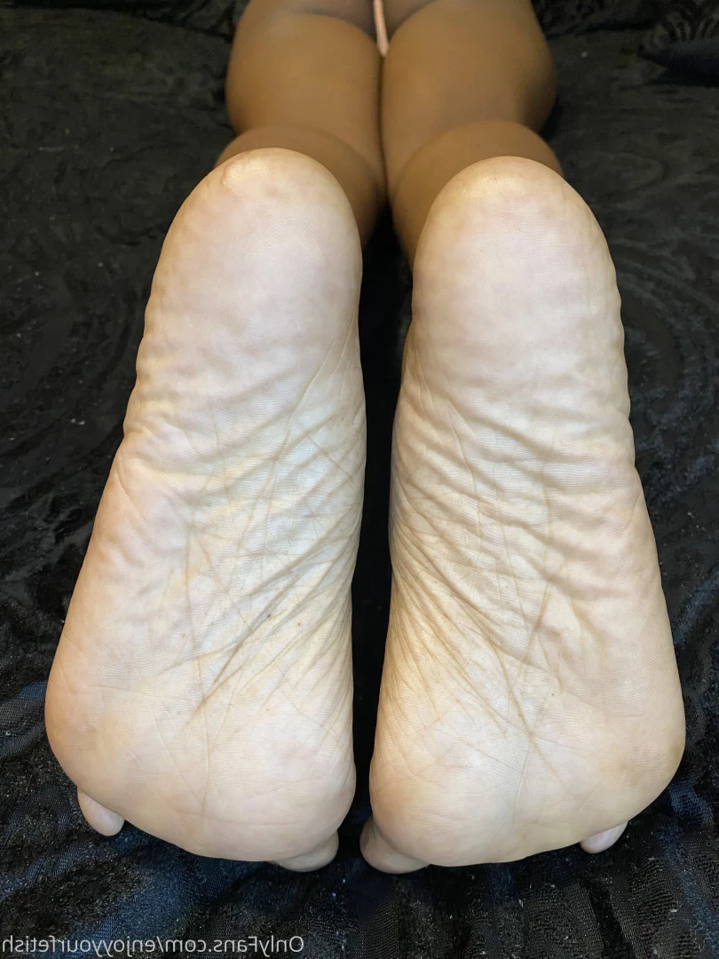 THE FOOT WORSHIP LEGEND [ enjoyyourfetish ] Onlyfans leaked photo 7224613 on Hotleaks.tv