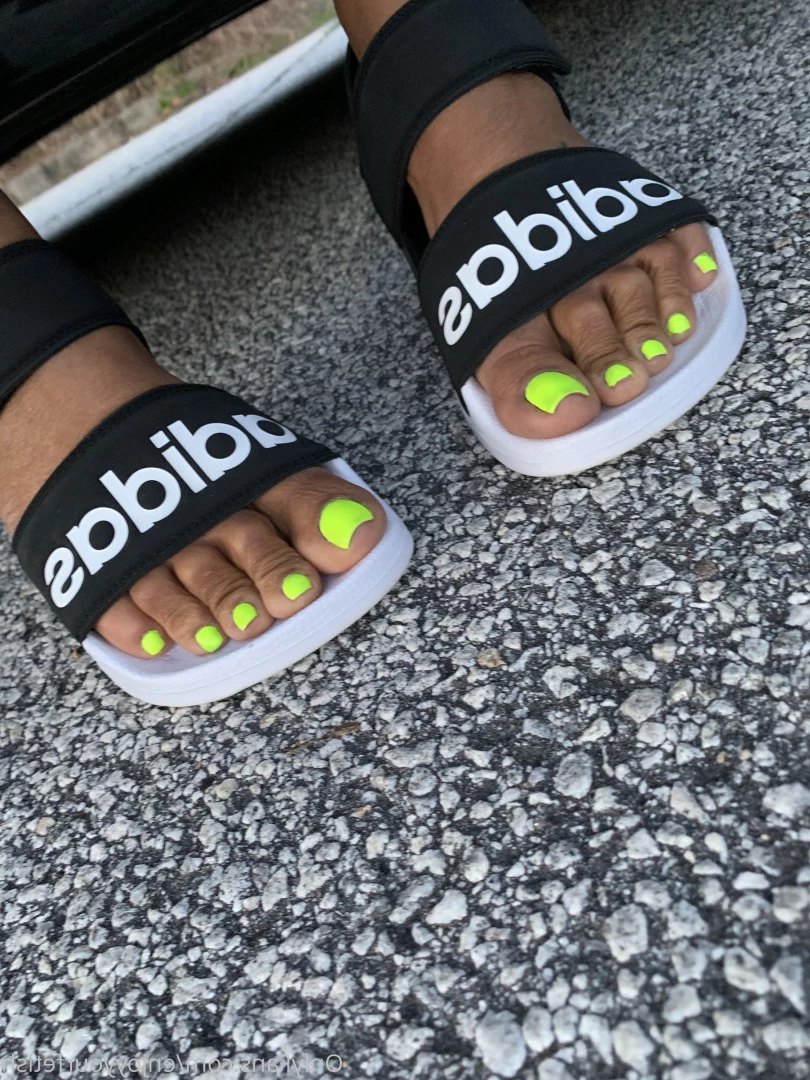 THE FOOT WORSHIP LEGEND [ enjoyyourfetish ] Onlyfans leaked photo 7225639 on Hotleaks.tv