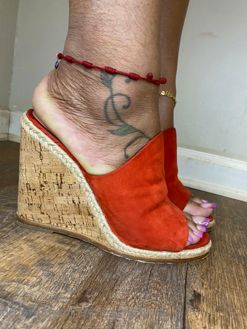 THE FOOT WORSHIP LEGEND [ enjoyyourfetish ] Onlyfans leaked photo 7235969 on Hotleaks.tv