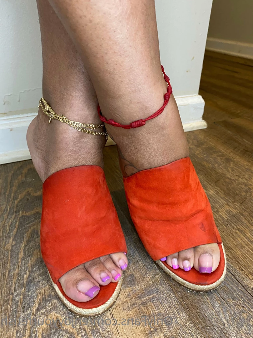 THE FOOT WORSHIP LEGEND [ enjoyyourfetish ] Onlyfans leaked photo 7237826 on Hotleaks.tv