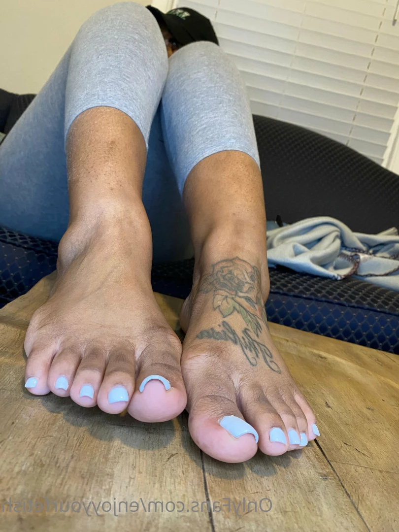 THE FOOT WORSHIP LEGEND [ enjoyyourfetish ] Onlyfans leaked photo 7239438 on Hotleaks.tv