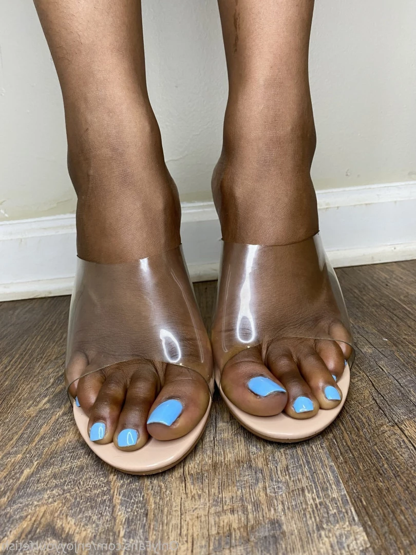 THE FOOT WORSHIP LEGEND [ enjoyyourfetish ] Onlyfans leaked photo 7246648 on Hotleaks.tv