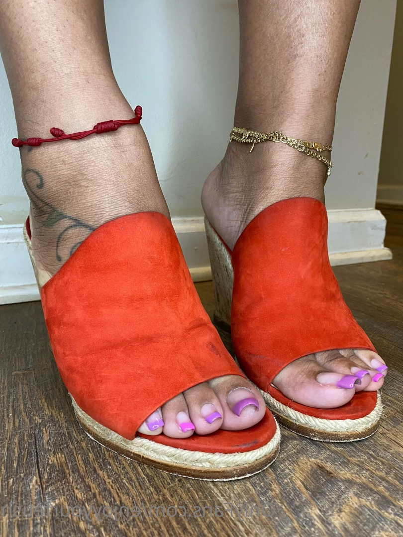 THE FOOT WORSHIP LEGEND [ enjoyyourfetish ] Onlyfans leaked photo 7247422 on Hotleaks.tv