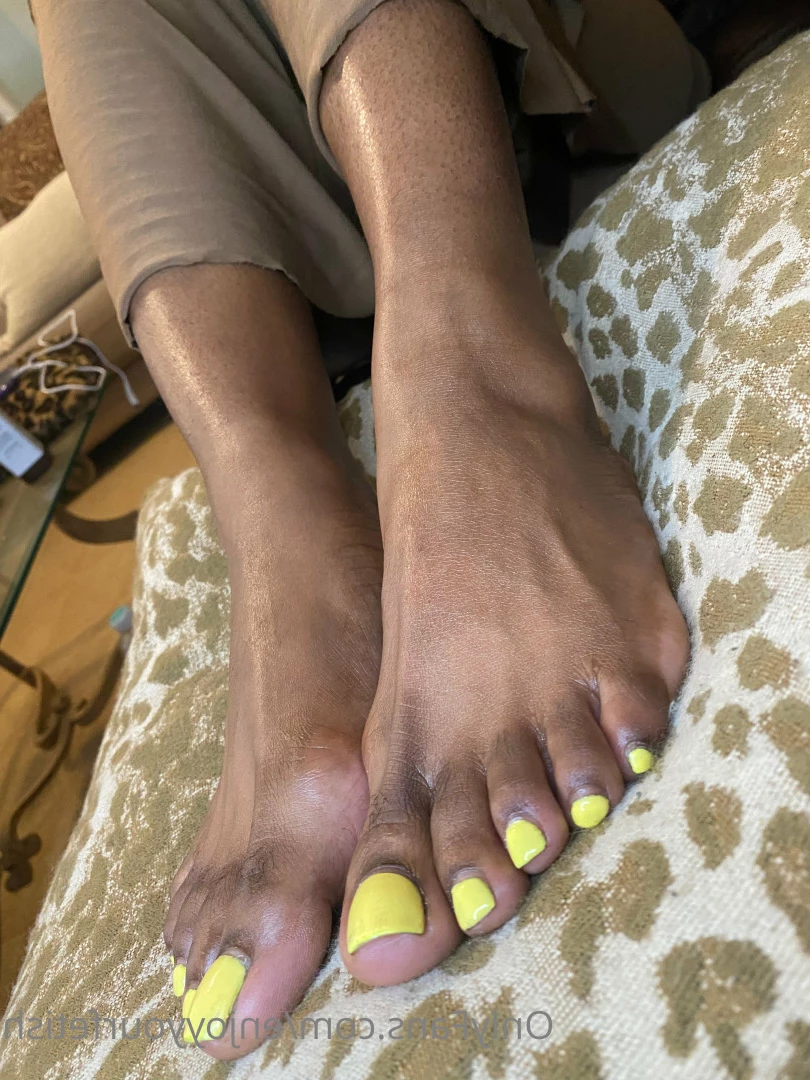THE FOOT WORSHIP LEGEND [ enjoyyourfetish ] Onlyfans leaked photo 7250755 on Hotleaks.tv