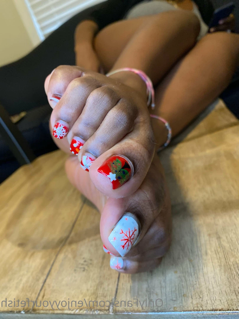 THE FOOT WORSHIP LEGEND [ enjoyyourfetish ] Onlyfans leaked photo 7252612 on Hotleaks.tv