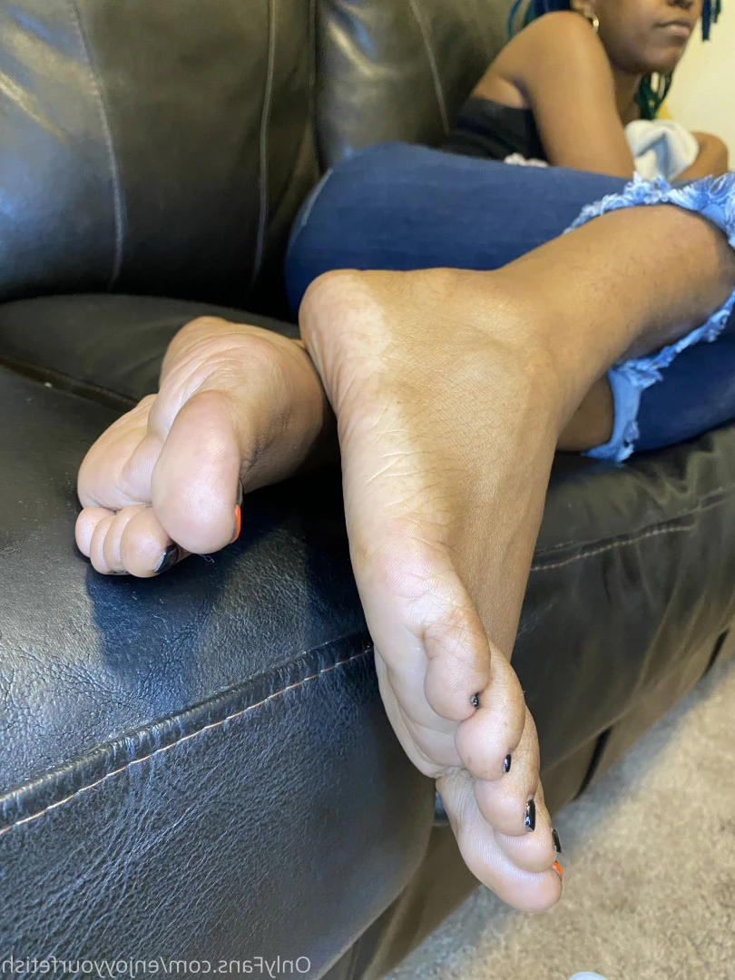 THE FOOT WORSHIP LEGEND [ enjoyyourfetish ] Onlyfans leaked photo 7254210 on Hotleaks.tv