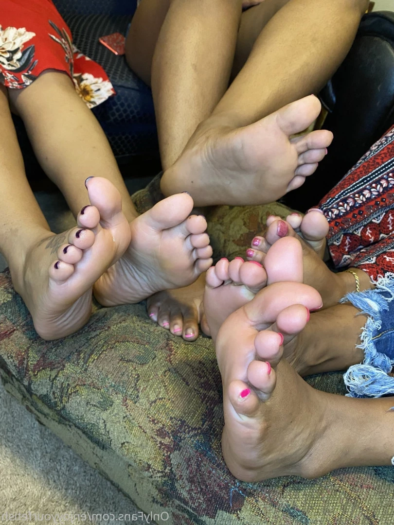 THE FOOT WORSHIP LEGEND [ enjoyyourfetish ] Onlyfans leaked photo 7259864 on Hotleaks.tv