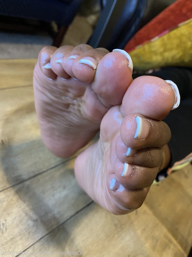 THE FOOT WORSHIP LEGEND [ enjoyyourfetish ] Onlyfans leaked photo 7261332 on Hotleaks.tv