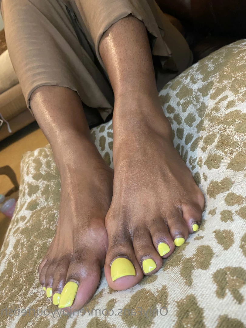 THE FOOT WORSHIP LEGEND [ enjoyyourfetish ] Onlyfans leaked photo 7269164 on Hotleaks.tv