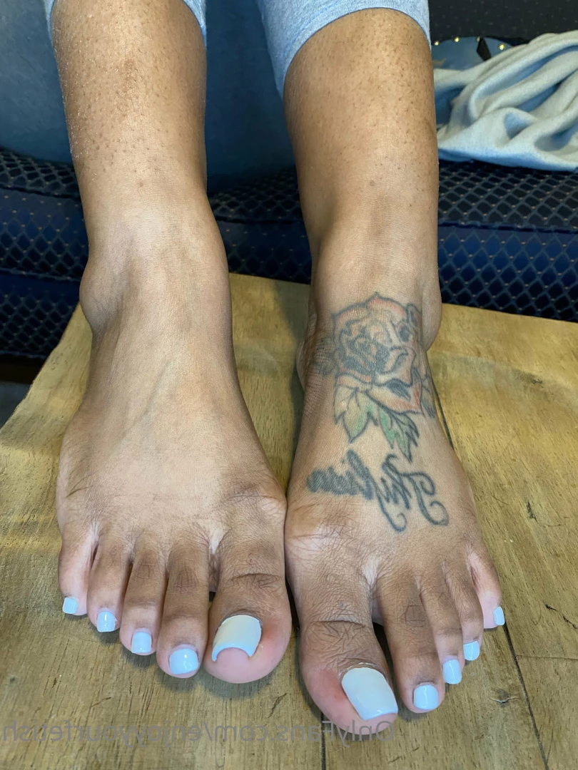 THE FOOT WORSHIP LEGEND [ enjoyyourfetish ] Onlyfans leaked photo 7272261 on Hotleaks.tv