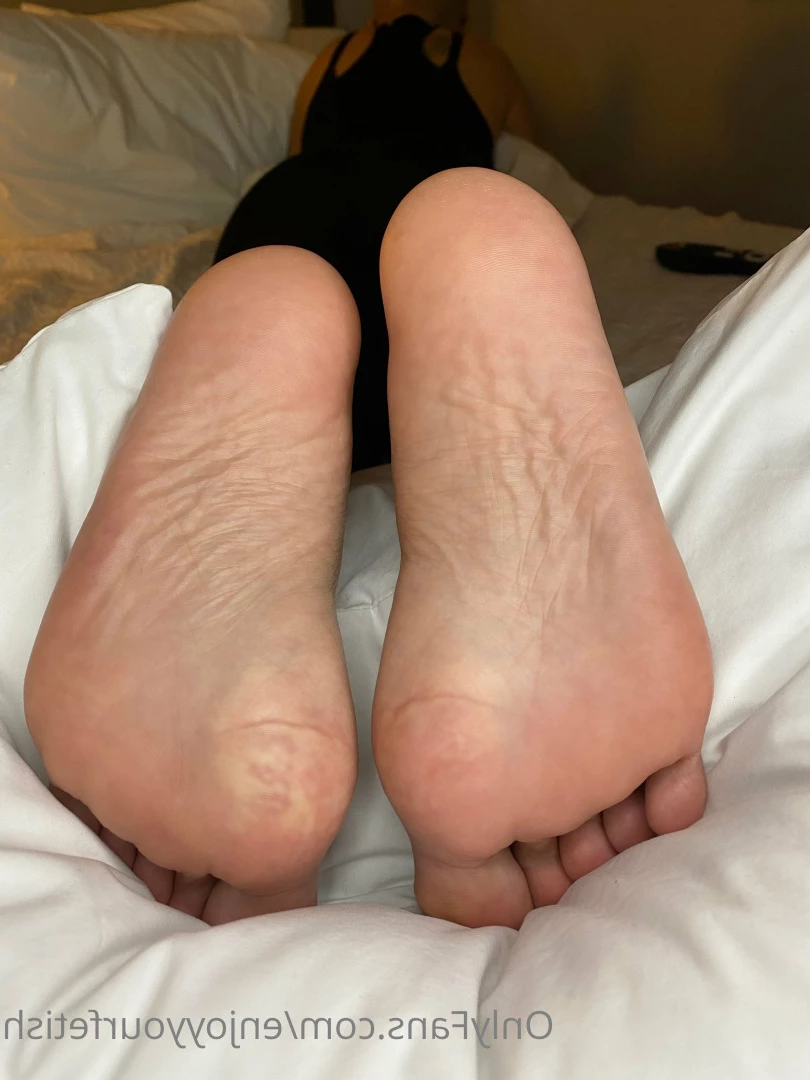 THE FOOT WORSHIP LEGEND [ enjoyyourfetish ] Onlyfans leaked photo 7273189 on Hotleaks.tv