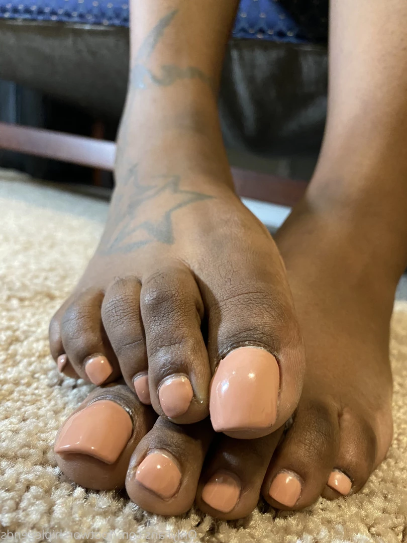 THE FOOT WORSHIP LEGEND [ enjoyyourfetish ] Onlyfans leaked photo 7273512 on Hotleaks.tv