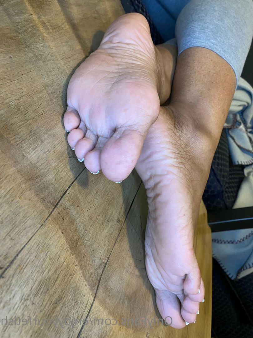 THE FOOT WORSHIP LEGEND [ enjoyyourfetish ] Onlyfans leaked photo 7275569 on Hotleaks.tv