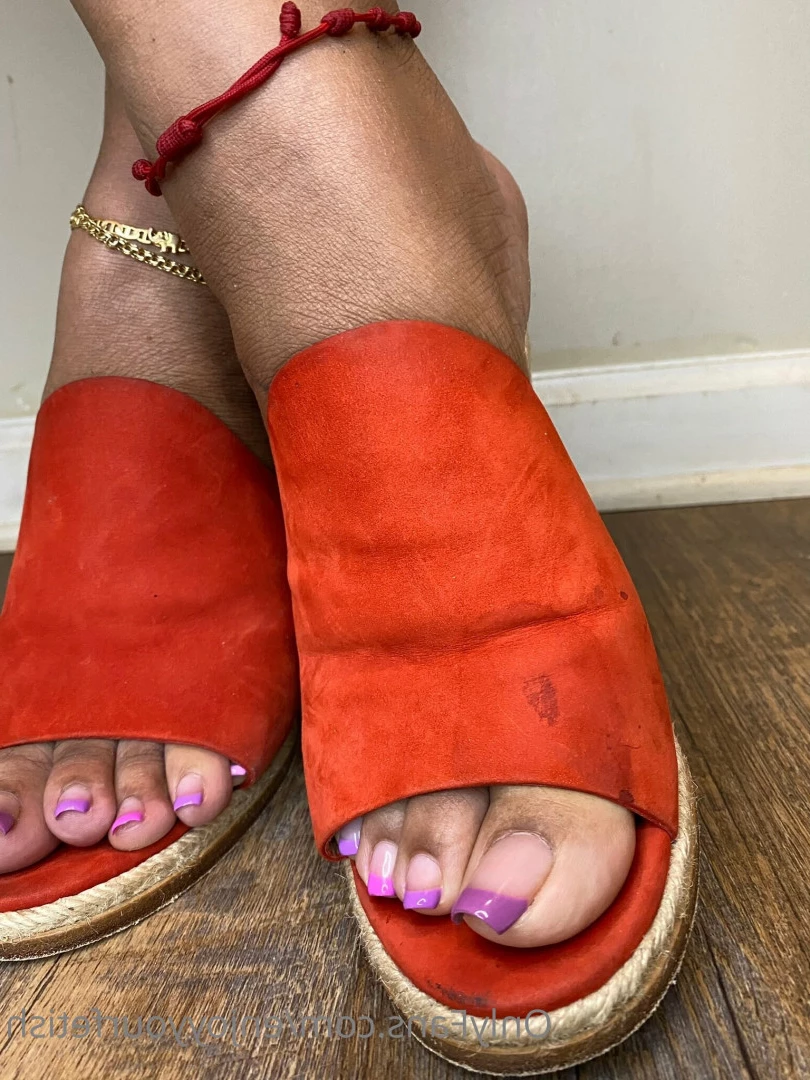 THE FOOT WORSHIP LEGEND [ enjoyyourfetish ] Onlyfans leaked photo 7276108 on Hotleaks.tv
