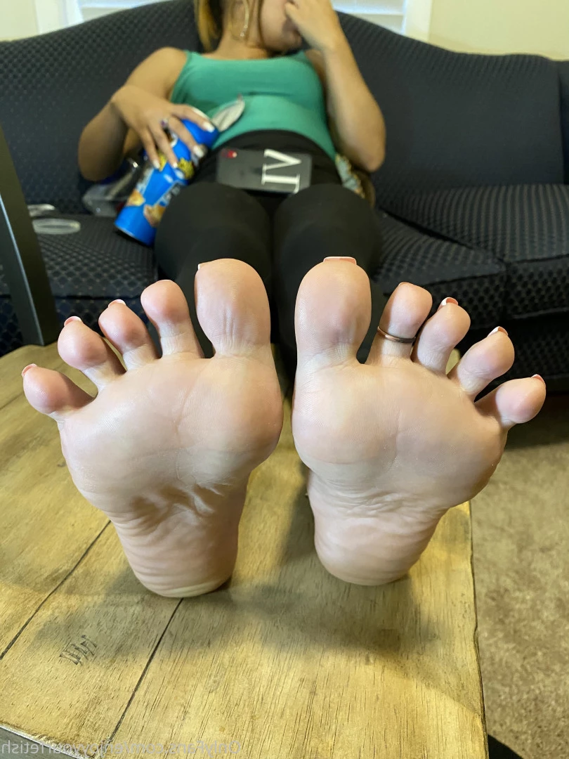 THE FOOT WORSHIP LEGEND [ enjoyyourfetish ] Onlyfans leaked photo 7278472 on Hotleaks.tv