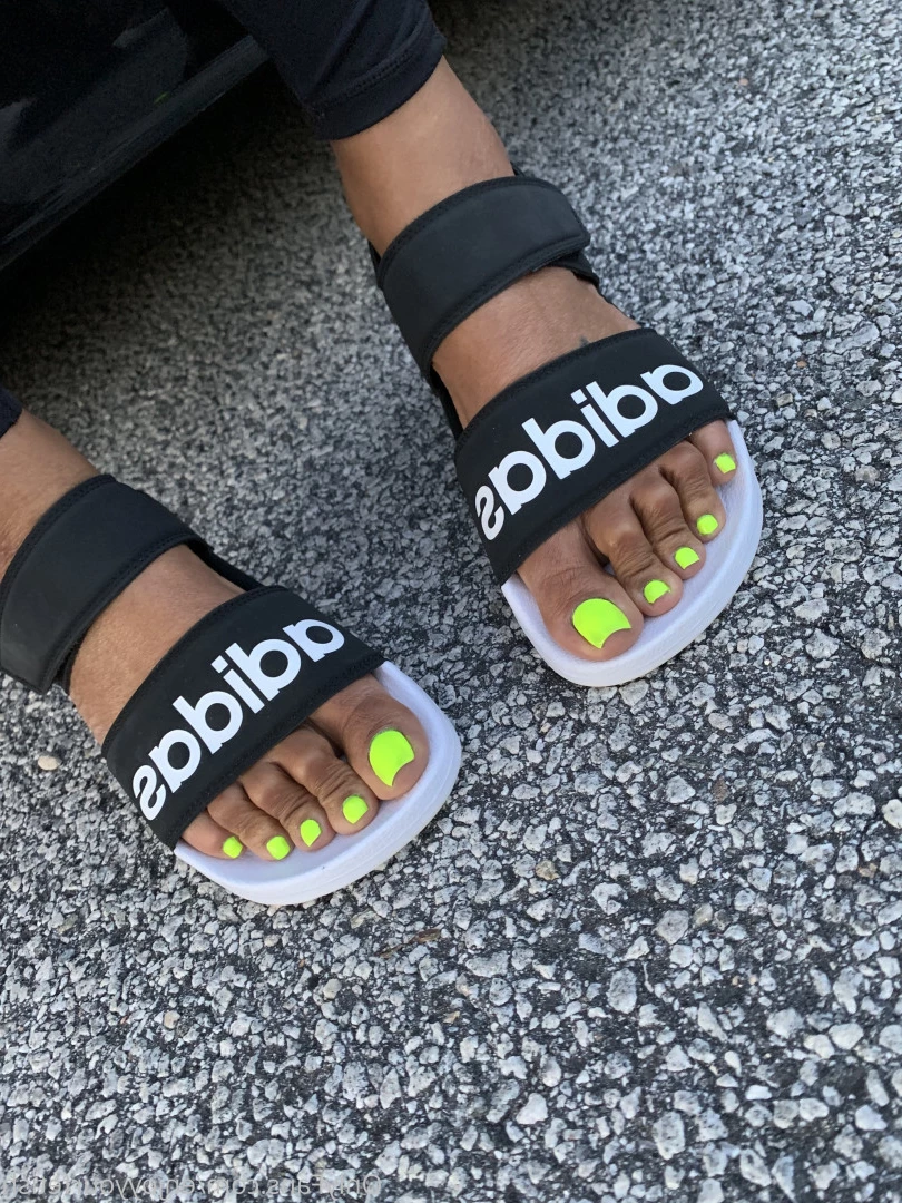 THE FOOT WORSHIP LEGEND [ enjoyyourfetish ] Onlyfans leaked photo 7281691 on Hotleaks.tv