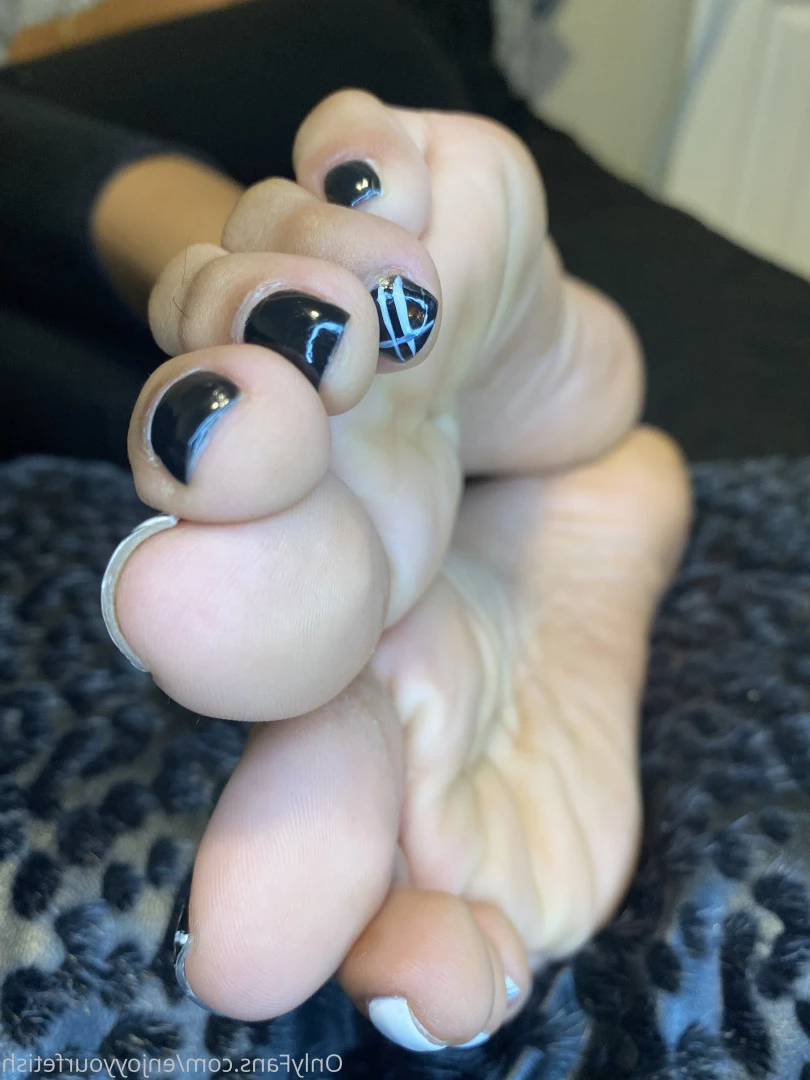 THE FOOT WORSHIP LEGEND [ enjoyyourfetish ] Onlyfans leaked photo 7284822 on Hotleaks.tv