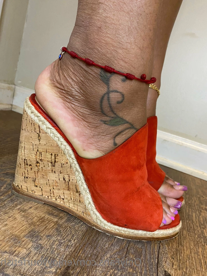 THE FOOT WORSHIP LEGEND [ enjoyyourfetish ] Onlyfans leaked photo 7286950 on Hotleaks.tv