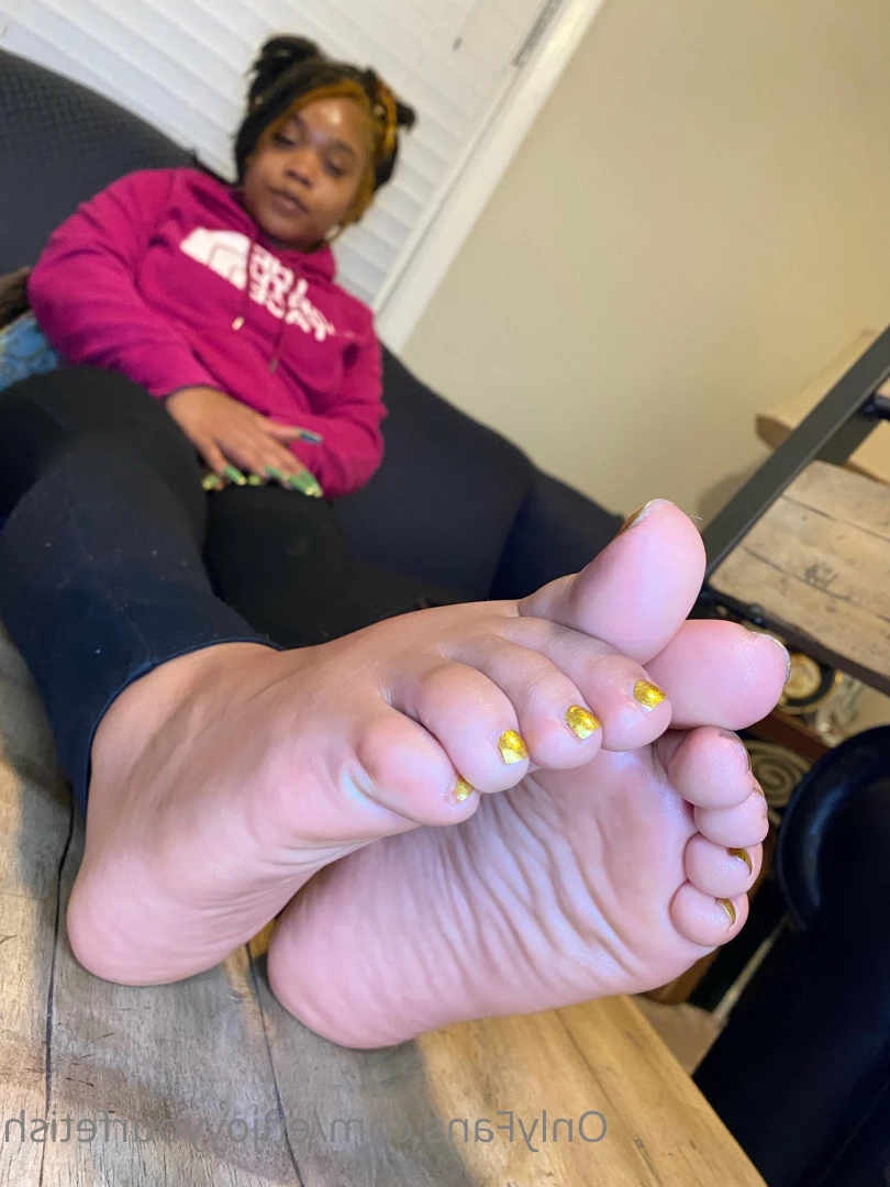 THE FOOT WORSHIP LEGEND [ enjoyyourfetish ] Onlyfans leaked photo 7287866 on Hotleaks.tv