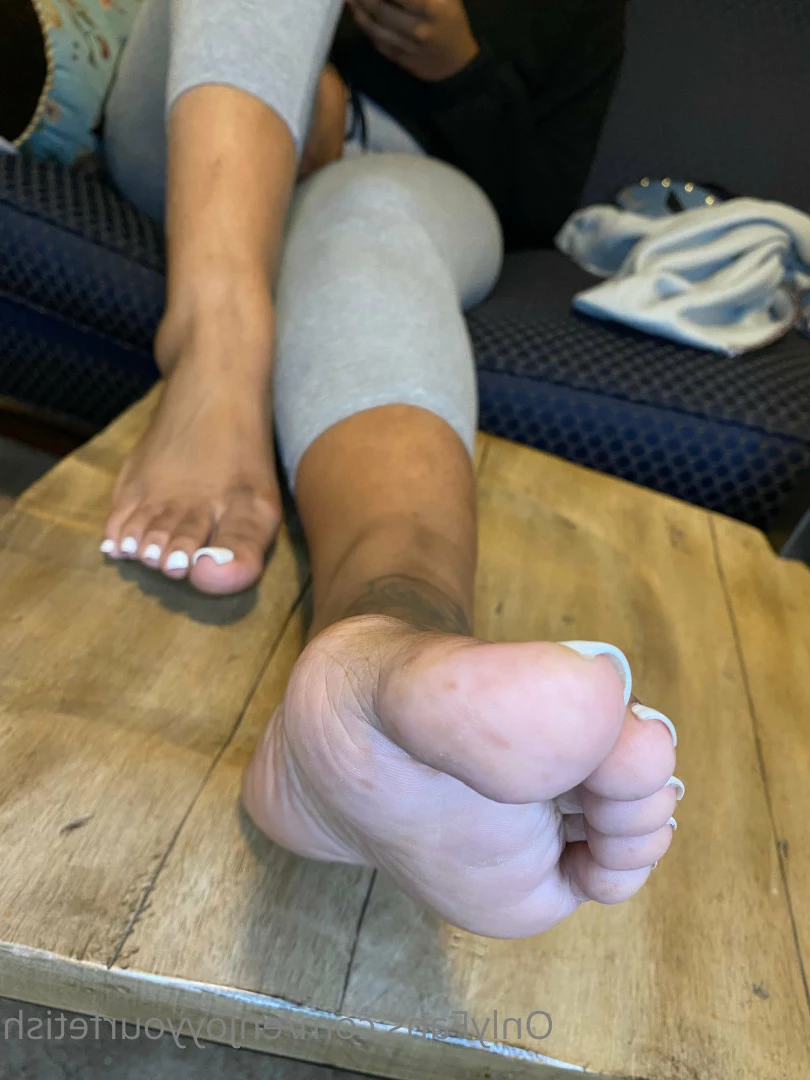 THE FOOT WORSHIP LEGEND [ enjoyyourfetish ] Onlyfans leaked photo 7288369 on Hotleaks.tv