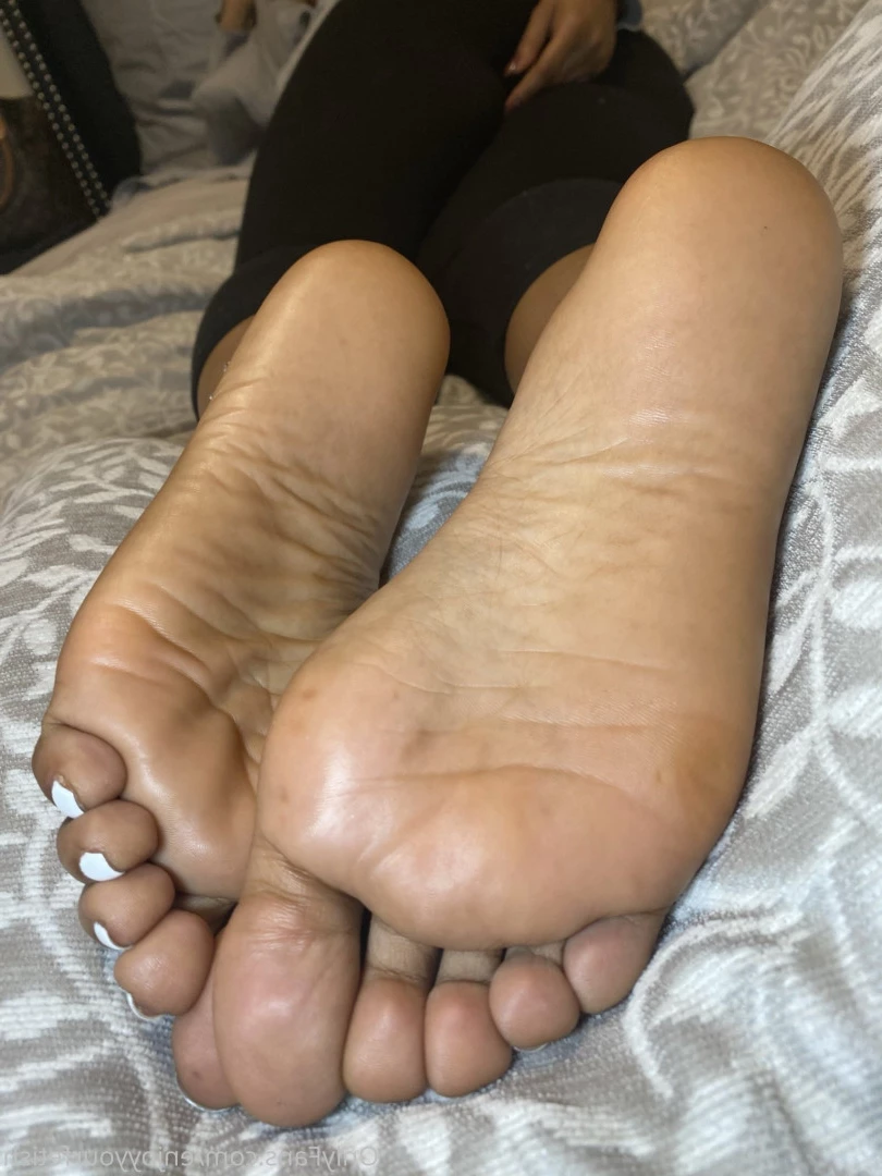 THE FOOT WORSHIP LEGEND [ enjoyyourfetish ] Onlyfans leaked photo 7303874 on Hotleaks.tv