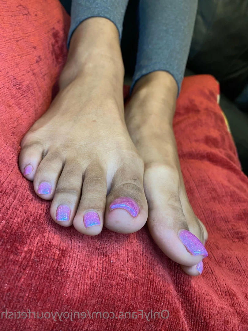THE FOOT WORSHIP LEGEND [ enjoyyourfetish ] Onlyfans leaked photo 7306818 on Hotleaks.tv