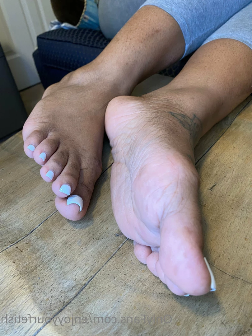 THE FOOT WORSHIP LEGEND [ enjoyyourfetish ] Onlyfans leaked photo 7309148 on Hotleaks.tv