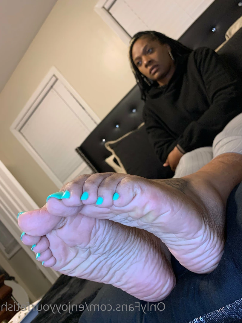 THE FOOT WORSHIP LEGEND [ enjoyyourfetish ] Onlyfans leaked photo 7309177 on Hotleaks.tv