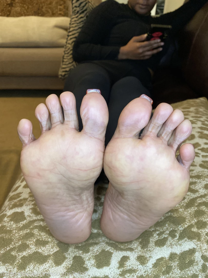 THE FOOT WORSHIP LEGEND [ enjoyyourfetish ] Onlyfans leaked photo 7310591 on Hotleaks.tv