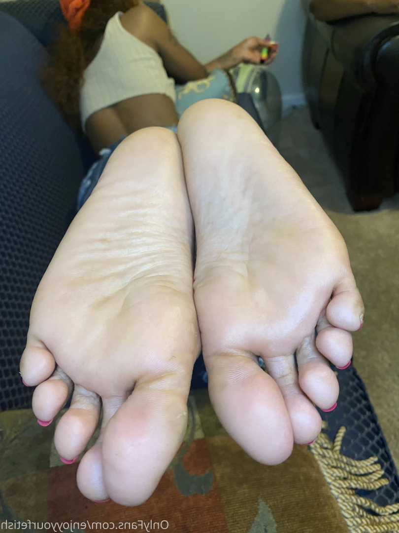 THE FOOT WORSHIP LEGEND [ enjoyyourfetish ] Onlyfans leaked photo 7312007 on Hotleaks.tv