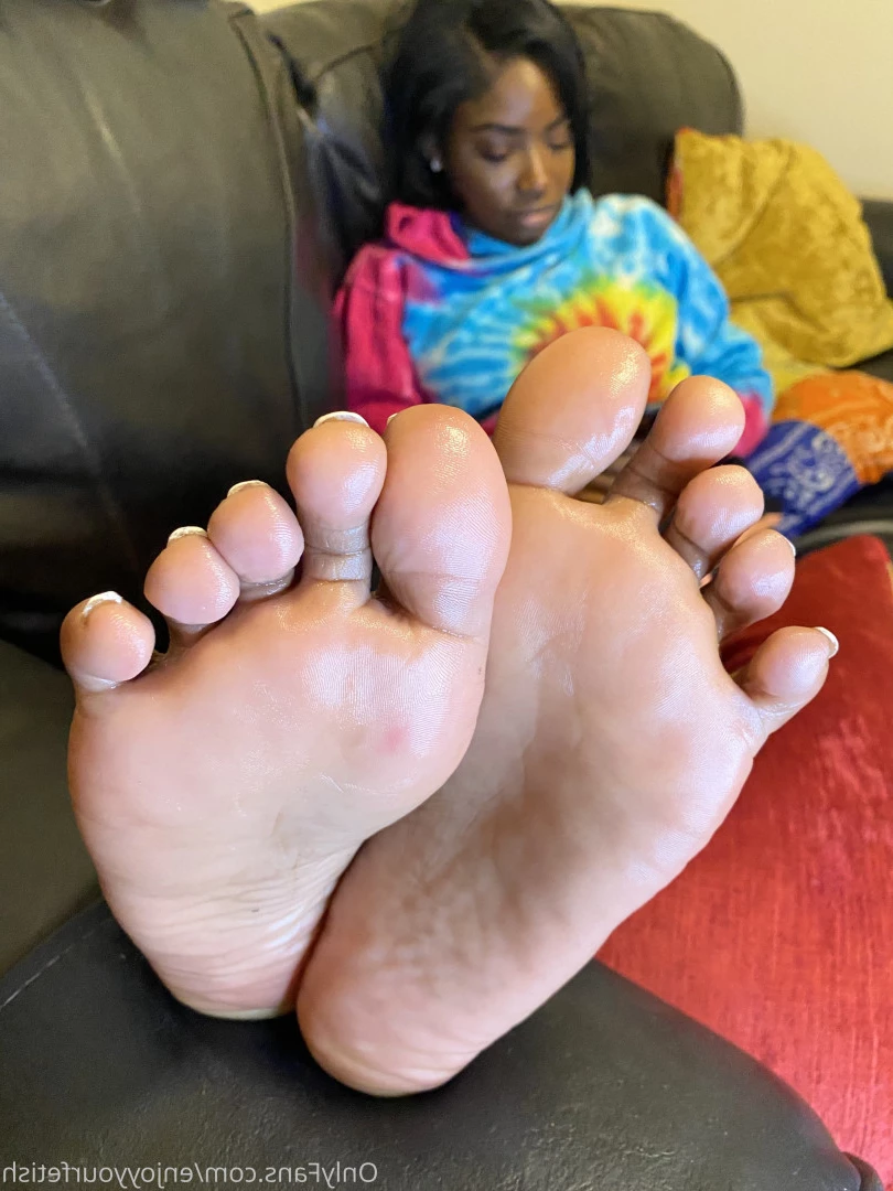 THE FOOT WORSHIP LEGEND [ enjoyyourfetish ] Onlyfans leaked photo 7323026 on Hotleaks.tv