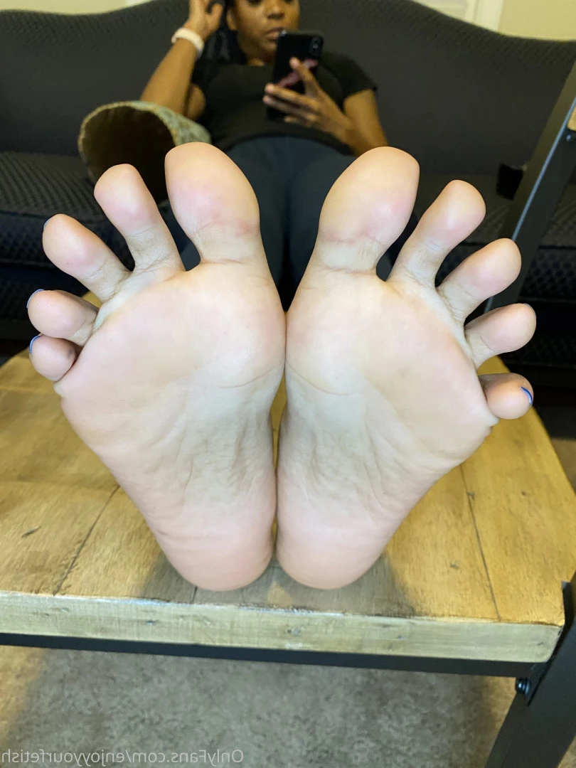 THE FOOT WORSHIP LEGEND [ enjoyyourfetish ] Onlyfans leaked photo 7324883 on Hotleaks.tv