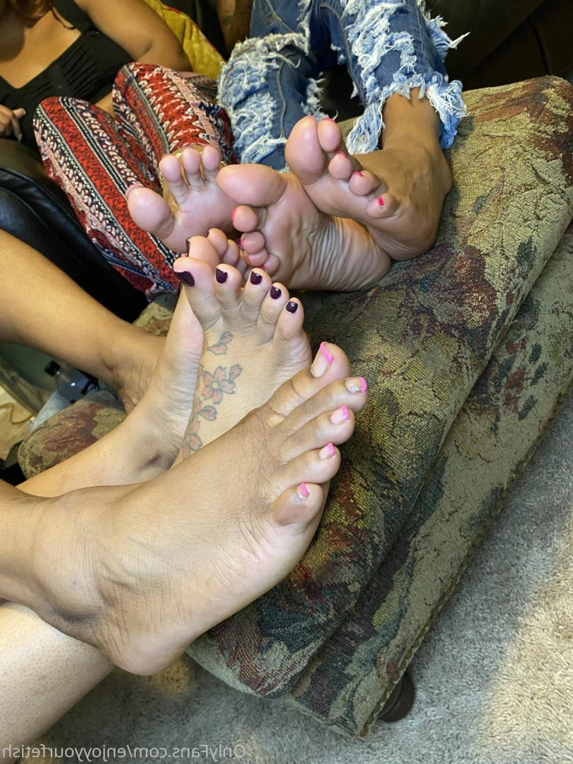 THE FOOT WORSHIP LEGEND [ enjoyyourfetish ] Onlyfans leaked photo 7325371 on Hotleaks.tv