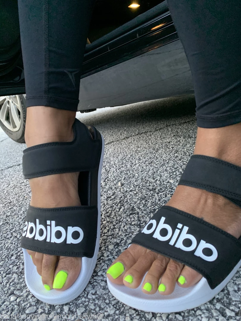 THE FOOT WORSHIP LEGEND [ enjoyyourfetish ] Onlyfans leaked photo 7334025 on Hotleaks.tv