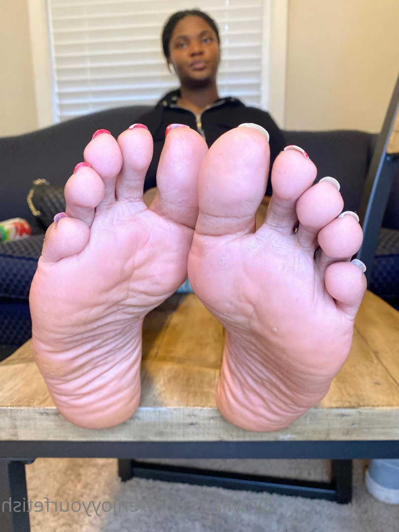 THE FOOT WORSHIP LEGEND [ enjoyyourfetish ] Onlyfans leaked photo 7336075 on Hotleaks.tv